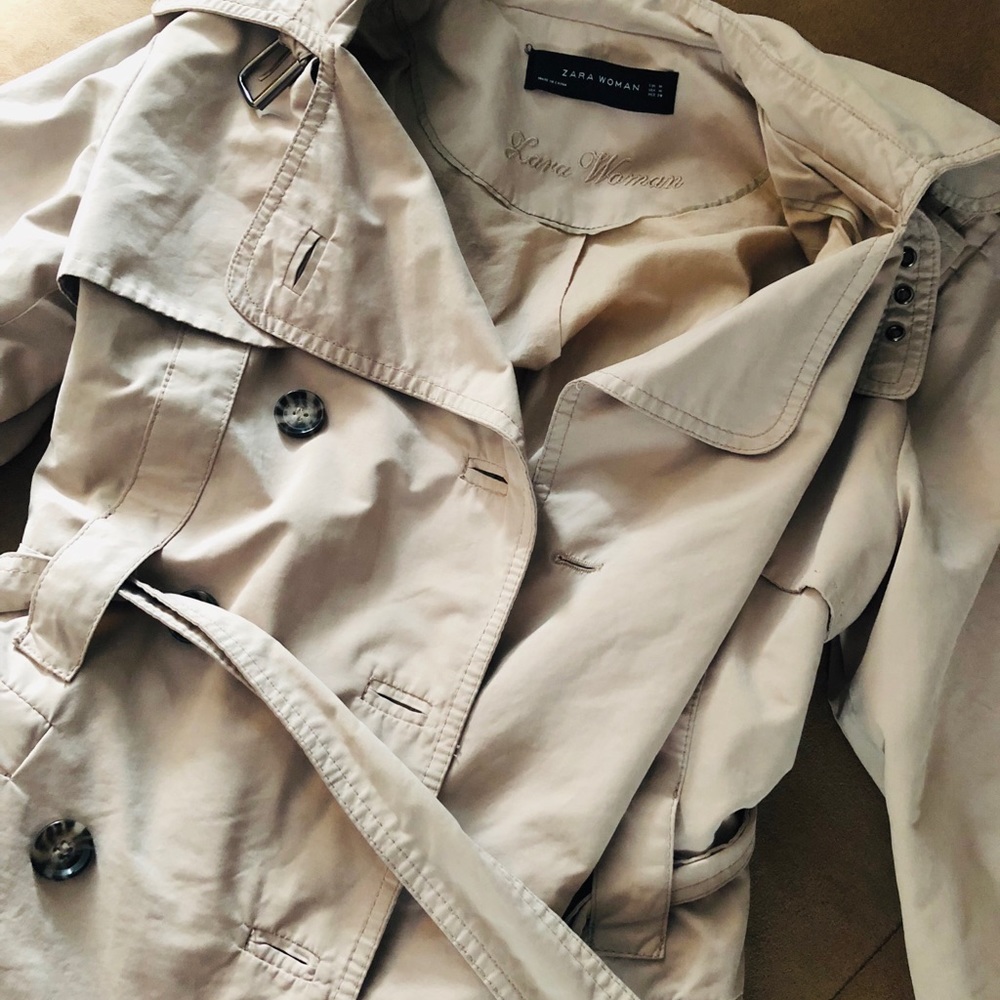 Zara Trafaluc beige trench/rain coat - used